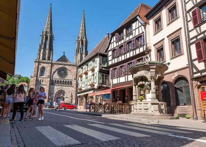 Logis De La Cloche